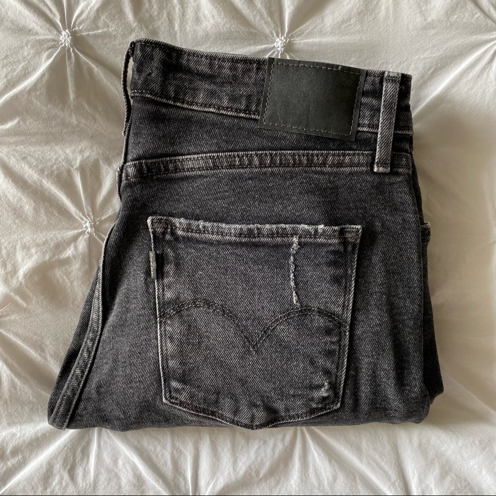 Levi High Rise Skinny Denim